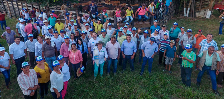 13-Con-$2-mil-millones,-la-Agencia-de-Desarrollo-Rural-beneficia-a-los-ganaderos-de-San-Carlos-y-Ciénaga-de-Oro-en-Córdoba