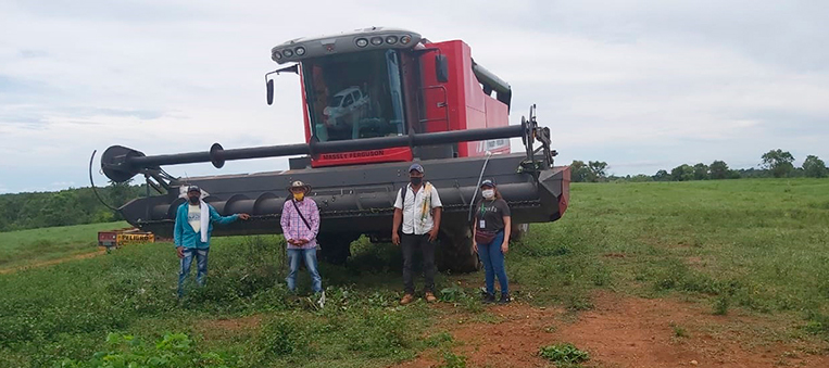 18-La-ADR-entregó-maquinaria-agrícola-por-755-millones-de-pesos