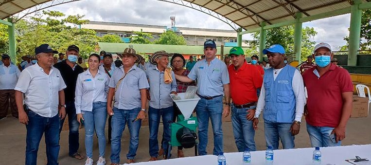 Ganadero beneficiario en Majagual