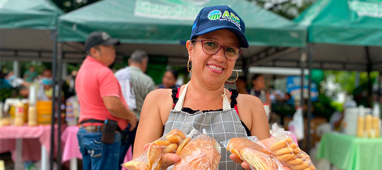 MERCADO-CAMPESINO-01-DE-MAYO-DE-2022