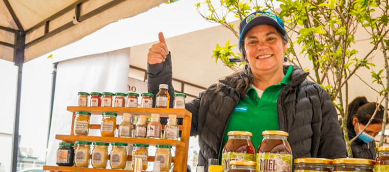 protagonistas de mercado campesino en Bogotá