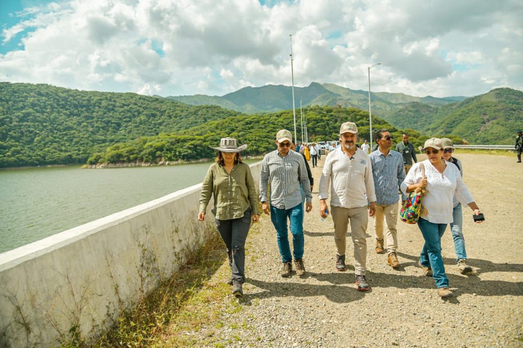 PRESIDENTE HIGUERA EN BALANCE DE LA GUAJIRA