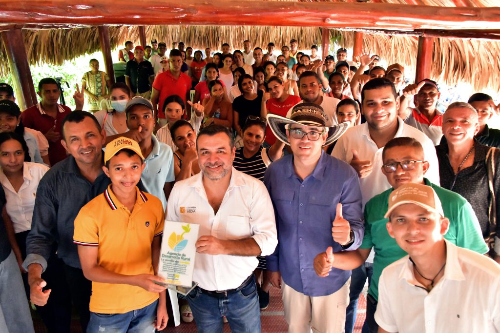El Gobierno promueve el relevo generacional, el empoderamiento de las familias campesinas y las buenas prácticas de manejo ambiental.