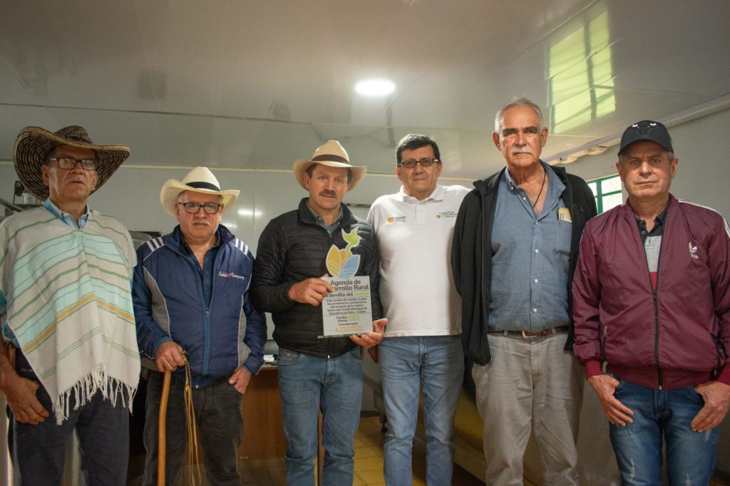 La Agencia de Desarrollo Rural apalanca proyectos productivos con grandes inversiones para que los campesinos de Colombia tengan una vida digna. Foto: Lisa Trujillo (ADR)