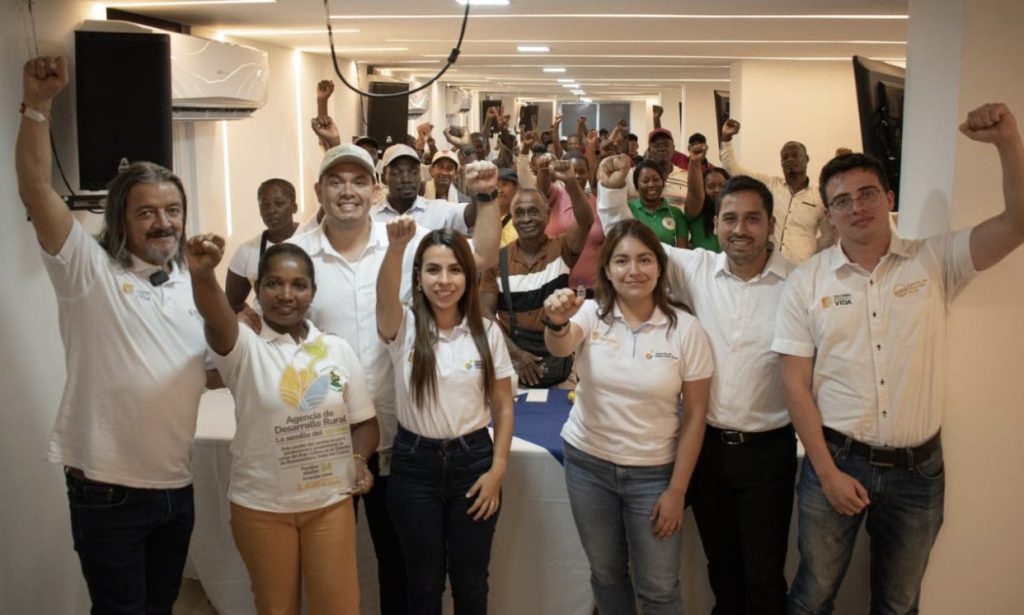 https://www.soydebuenaventura.com/articulos/la-agencia-de-desarrollo-rural-proyecto-por-1400-millones-a-34-productoras-y-productores-de-cacao-en-el-bajo-calima-zona-rural-de-buenaventura