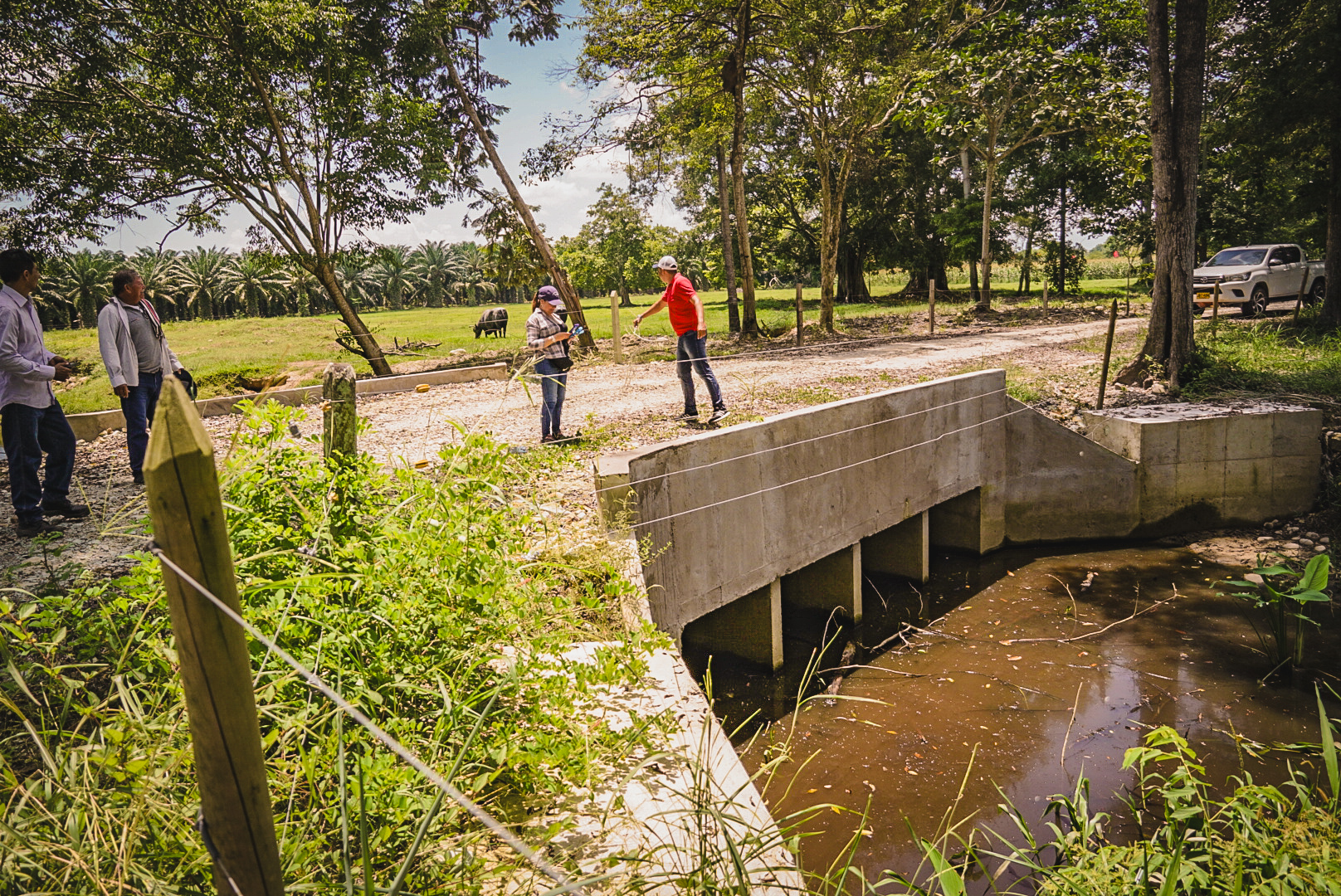 Las obras de adecuación de tierras de la Agencia de Desarrollo Rural previenen inundaciones y mejoran las vías carreteables. Foto: Alejandro González (ADR)