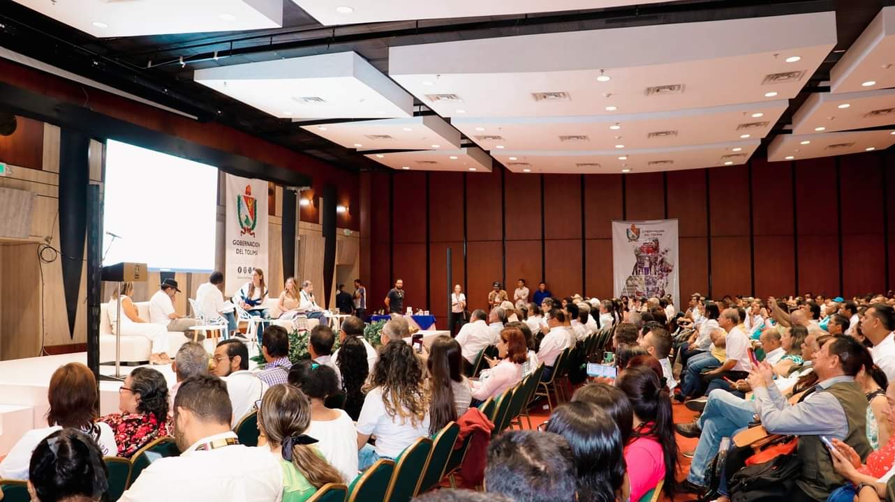 Expofrutas es un escenario de intercambio cultural y económico donde comunidades indígenas, campesinas y afrodescendientes comparten sus tradiciones y productos. Foto- Ana Salcedo (ADR)