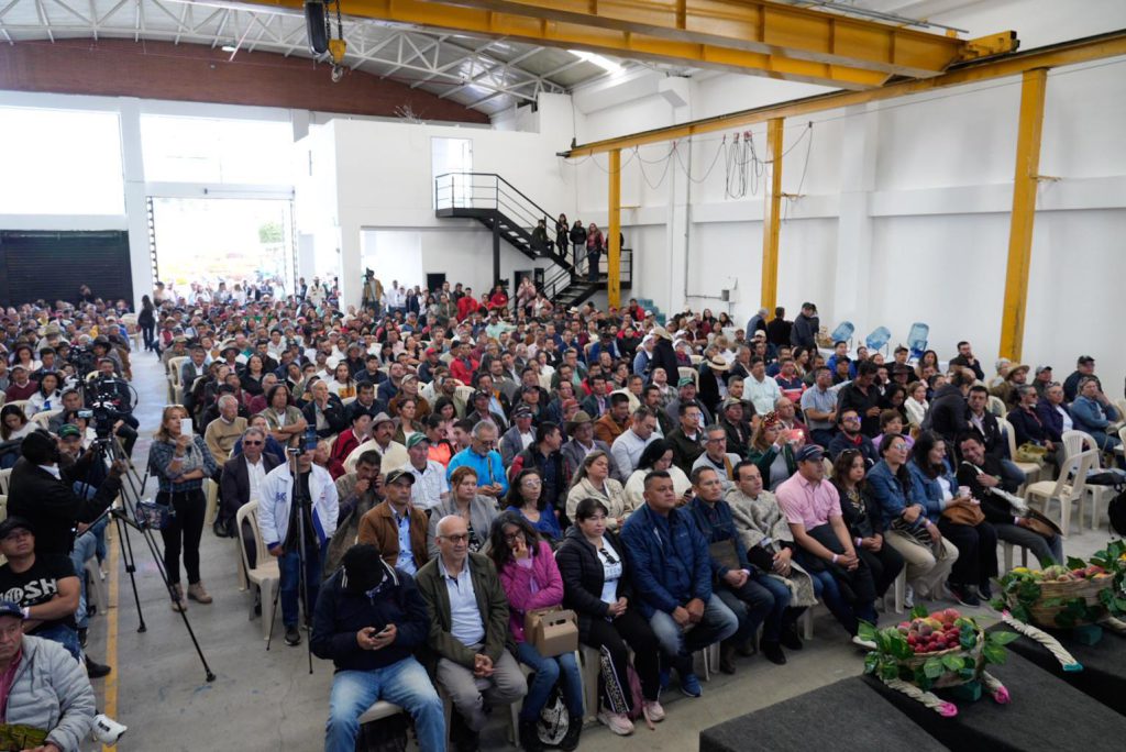 Productores campesinos de Boyacá atendieron la invitación de la ADR para dialogar sobre los tres pilares que soportan la gestión del nuevo presidente de la Entidad. Foto: Camila Polanco (ADR)