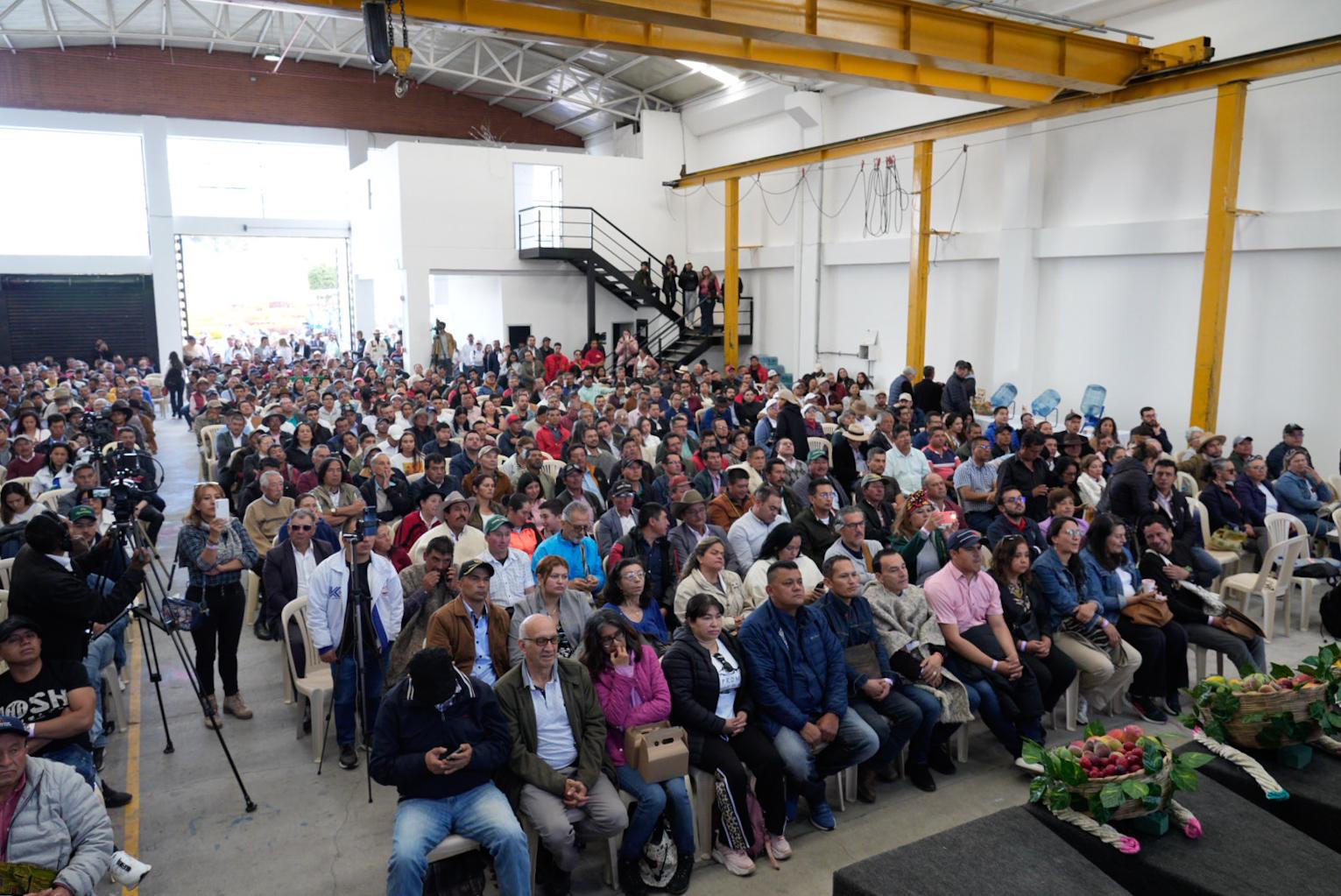 Productores campesinos de Boyacá atendieron la invitación de la ADR para dialogar sobre los tres pilares que soportan la gestión del nuevo presidente de la Entidad. Foto: Camila Polanco (ADR)