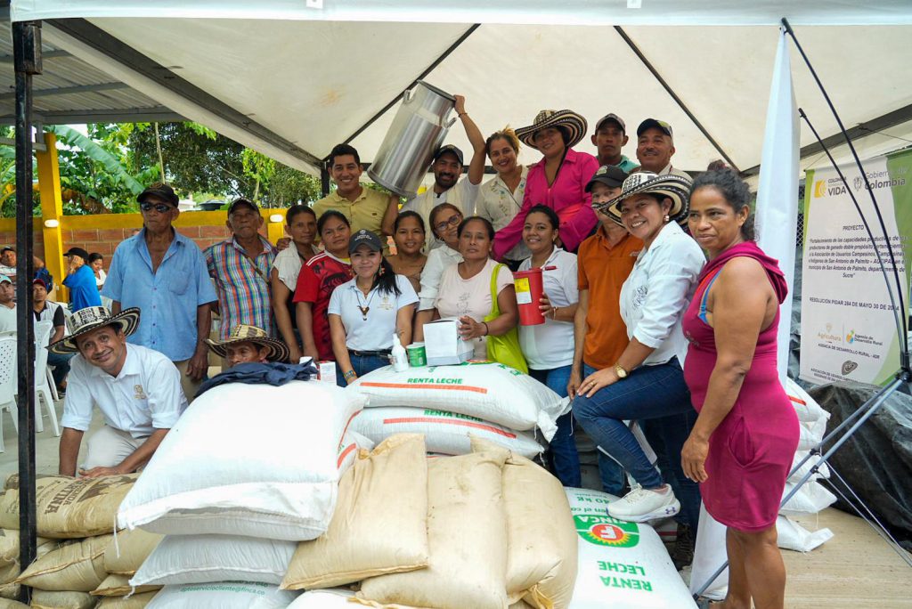 En Sucre y Córdoba, 16.000 millones en proyectos de ganadería, plátano y tilapia roja