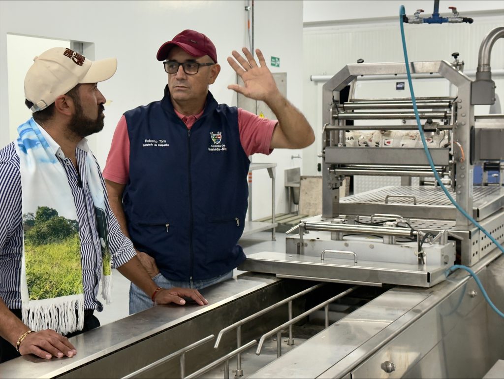 Pequeños y medianos productores del Meta impulsarán sus procesos productivos con la reactivación de la planta agroindustrial en Granada