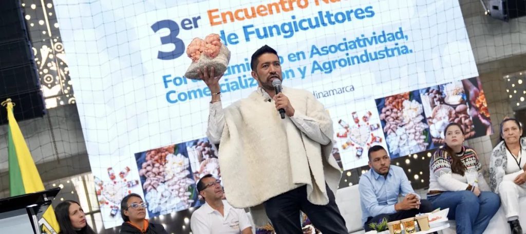 César Pachón, presidente de la Agencia de Desarrollo Rural, busca asociar y capacitar a todos los trabajadores del campo.