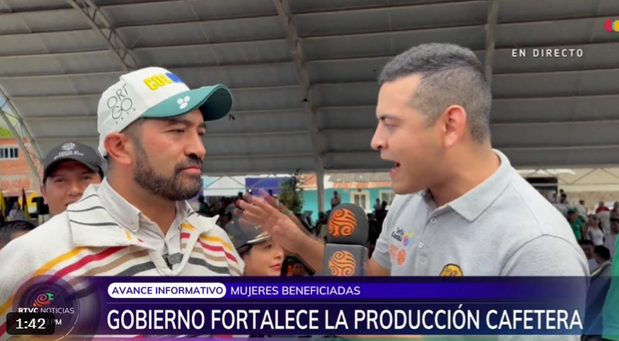 En Planadas, Tolima, el Gobierno Nacional entregó maquinaria e insumos