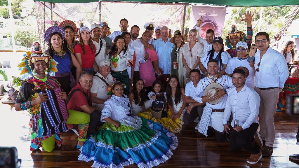 EL CAMPO COLOMBIANO FORTALECE SU PRESENCIA EN EL CARIBE CON NUEVOS ACUERDOS COMERCIALES DESDE CURAZAO