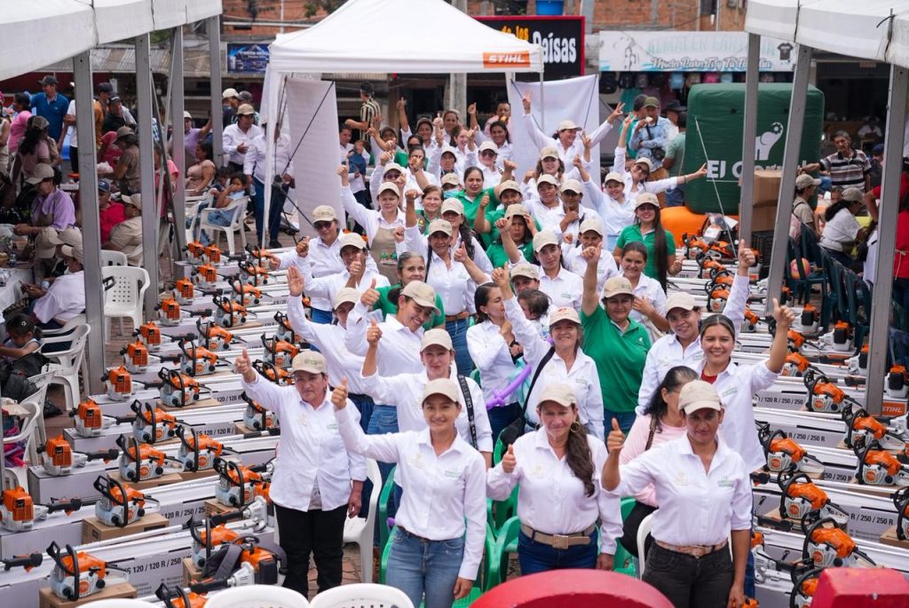 La ADR le cumple a las mujeres cafeteras de Planadas, Tolima, con proyecto productivo para seguir exportando el café