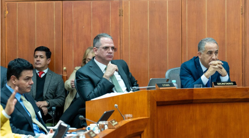 ADR reporta aumento de más de 4.000 % en gasto logístico entre 2022 y 2026